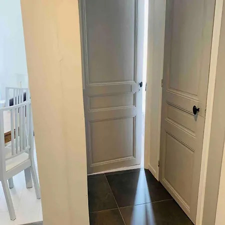 Night At La Nicoise - 6 Per